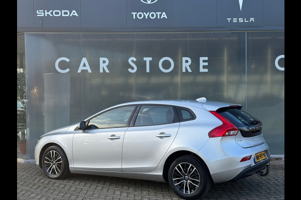 Volvo V40 2.0 T2 Momentum Standkachel