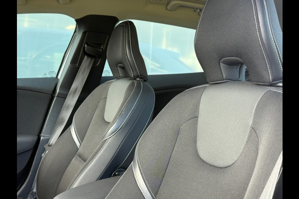 Volvo V40 2.0 T2 Momentum Standkachel