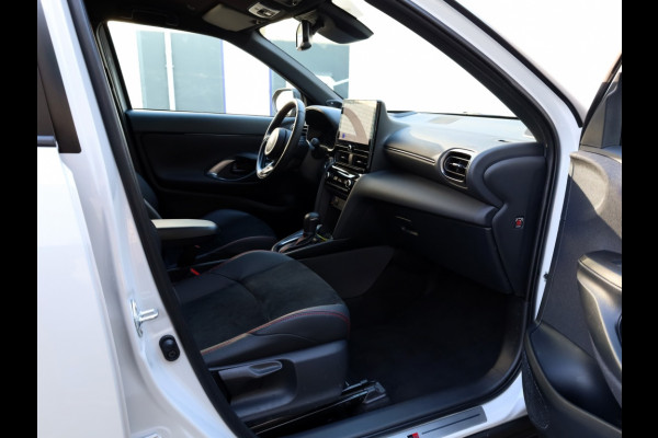 Toyota Yaris Cross 1.5 Hyb 130 GR Sport | JBL | Head Up | El Achterklep