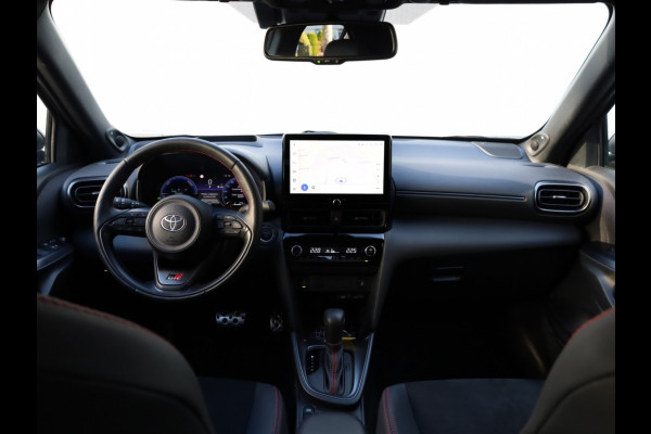 Toyota Yaris Cross 1.5 Hyb 130 GR Sport | JBL | Head Up | El Achterklep