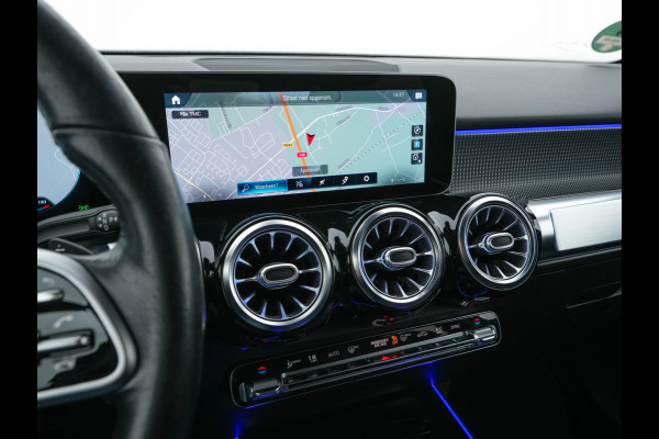 Mercedes-Benz Glb 180 d Business Solution Luxury [ 7-Pers. ] (INCL-BTW) Aut. *LUXURY-LEATHER | FULL-LED | AMBIENT-LIGHT | WIDESCREEN-DIGI-COCKPIT | HEATED-COMFORTSEATS | CAMERA | DAB+ | NAVI-FULLMAP | ECC | MEMORY-PACK | PDC | CRUISE | PRIVACY-GLASS |