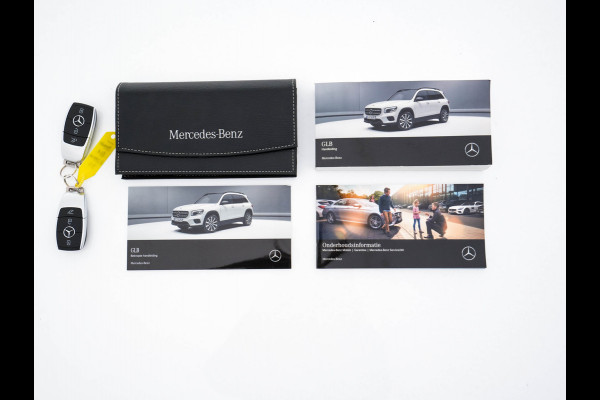Mercedes-Benz Glb 180 d Business Solution Luxury [ 7-Pers. ] (INCL-BTW) Aut. *LUXURY-LEATHER | FULL-LED | AMBIENT-LIGHT | WIDESCREEN-DIGI-COCKPIT | HEATED-COMFORTSEATS | CAMERA | DAB+ | NAVI-FULLMAP | ECC | MEMORY-PACK | PDC | CRUISE | PRIVACY-GLASS |
