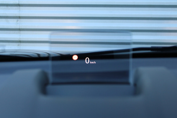 Citroën C3 Aircross 1.2 PureTech Feel | Climate Control | Head-up Display | Camera