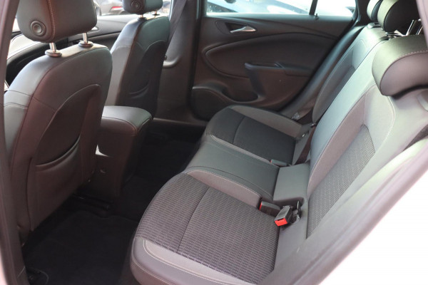 Opel Astra Sports Tourer 1.2 Design & Tech org.NL camera trekhaak comfort-st. navi