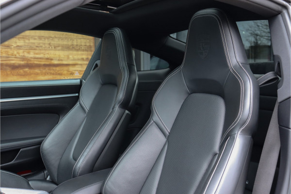 Porsche 911 992 450PK 3.0 Carrera 4 S **4w Steering/Schuif-kantel/Sport-uitlaat/Sport-Stoelen/Sportchrono/Ventilatie**