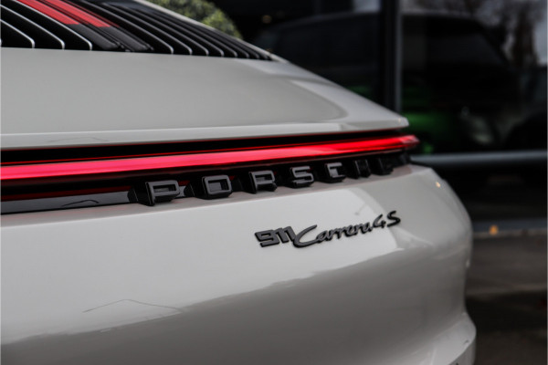 Porsche 911 992 450PK 3.0 Carrera 4 S **4w Steering/Schuif-kantel/Sport-uitlaat/Sport-Stoelen/Sportchrono/Ventilatie**