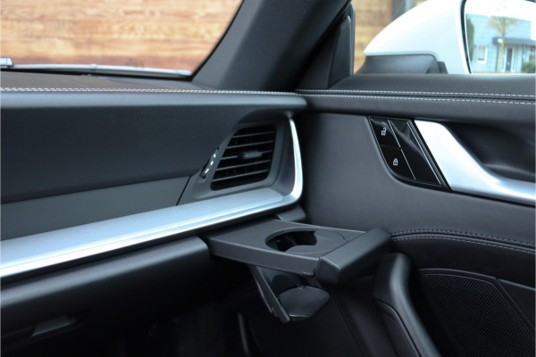 Porsche 911 992 450PK 3.0 Carrera 4 S **4w Steering/Schuif-kantel/Sport-uitlaat/Sport-Stoelen/Sportchrono/Ventilatie**