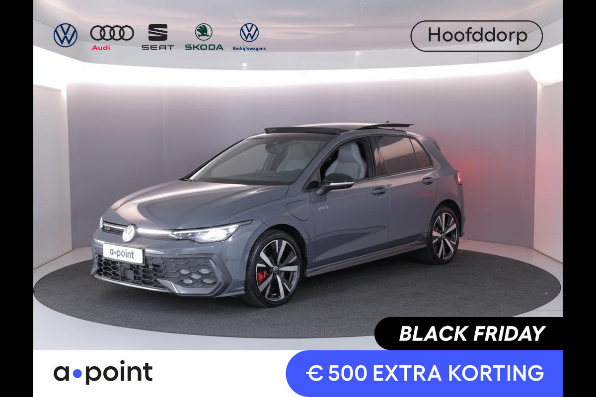 Volkswagen Golf 1.5 eHybrid GTE 272 pk Automaat (DSG) | Sportpakket | Panoramadak | Lederen bekleding | Elektr. trekhaak | Parkeersensoren | Blackstyle | Stoelverwarming |