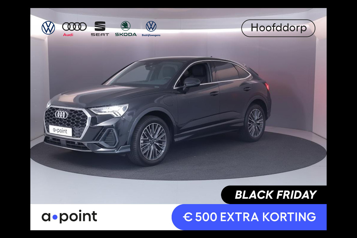Audi Q3 Sportback 45 TFSI e Edition 245 pk S-tronic | Navigatie | Parkeersensoren (Park assist) | Achteruitrijcamera | Stoelverwarming | Adaptieve cruise control | Lederen bekleding |