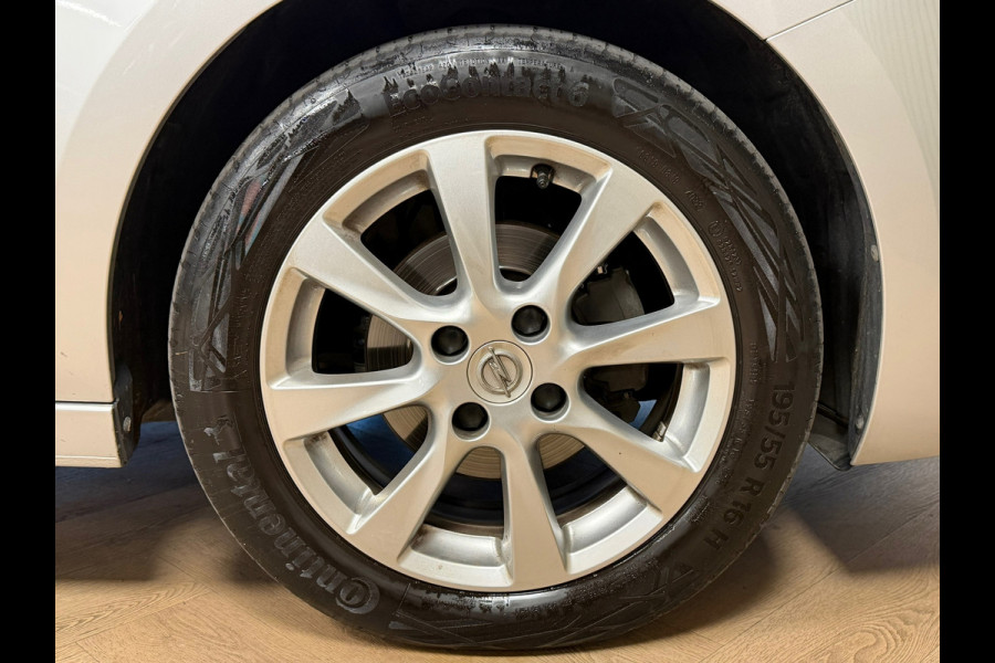 Opel Corsa 1.2 edition CRUISE CLIMATE CONTROL PDC V+A