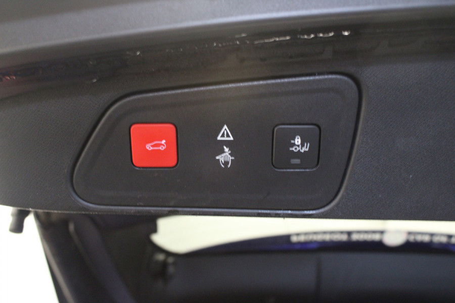 Peugeot 3008 1.2 PureTech Blue Lease Premium