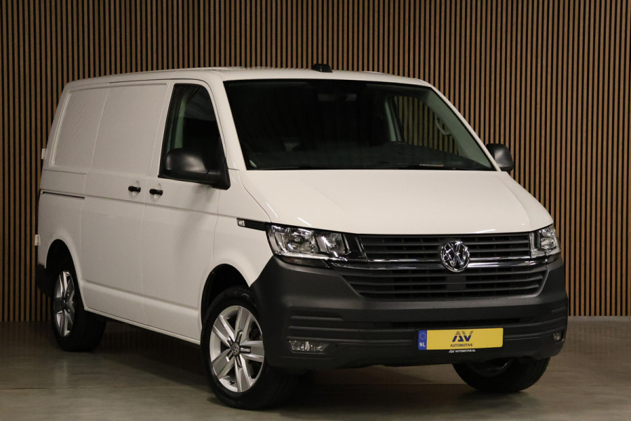 Volkswagen Transporter 2.0 TDI | Camera | CarPlay | PDC | Cruise control | Bluetooth | Elek. ramen | Nieuwe APK | NAP Logisch