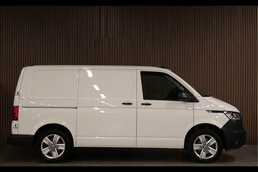 Volkswagen Transporter 2.0 TDI | Camera | CarPlay | PDC | Cruise control | Bluetooth | Elek. ramen | Nieuwe APK | NAP Logisch
