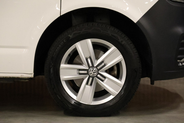 Volkswagen Transporter 2.0 TDI | Camera | CarPlay | PDC | Cruise control | Bluetooth | Elek. ramen | Nieuwe APK | NAP Logisch