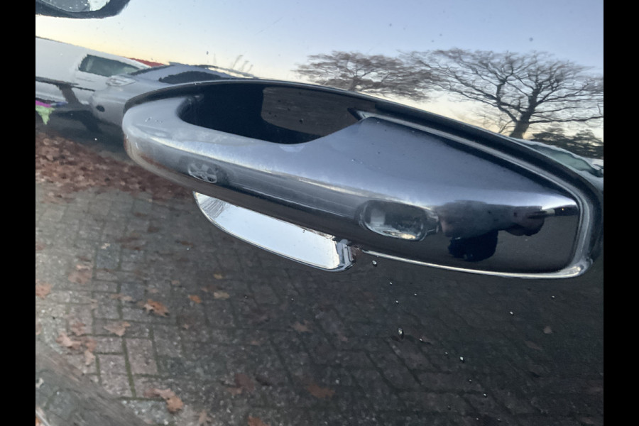 Volvo XC40 1.5 T5 Recharge R-Design Pano Stoel/Stuurvw Keyless Harman Kardon Blis