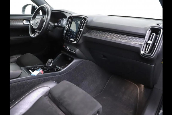 Volvo XC40 2.0 T5 AWD R-Design Pano H\K 360° ACC Trekh. NAP
