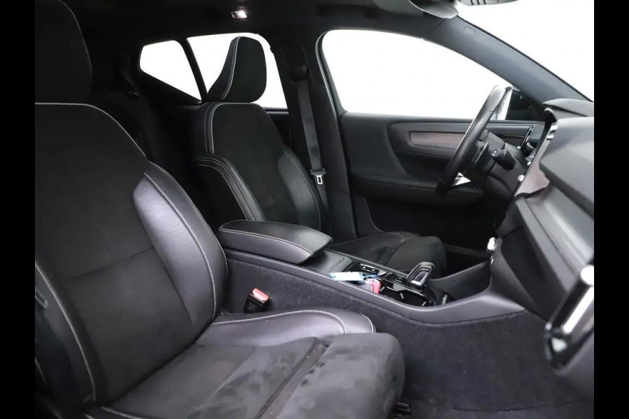 Volvo XC40 2.0 T5 AWD R-Design Pano H\K 360° ACC Trekh. NAP