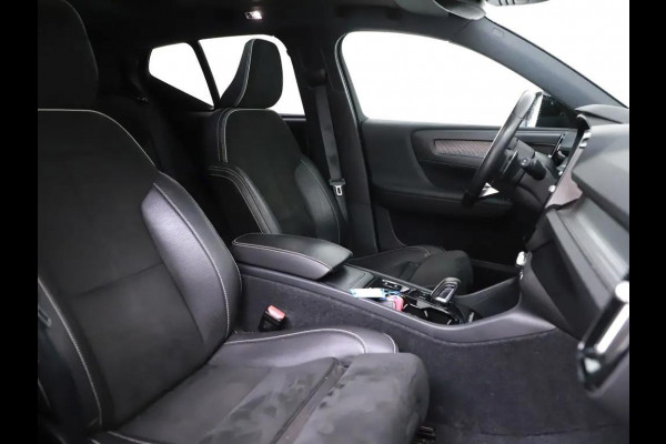 Volvo XC40 2.0 T5 AWD R-Design Pano H\K 360° ACC Trekh. NAP