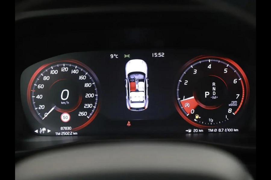 Volvo XC40 2.0 T5 AWD R-Design Pano H\K 360° ACC Trekh. NAP