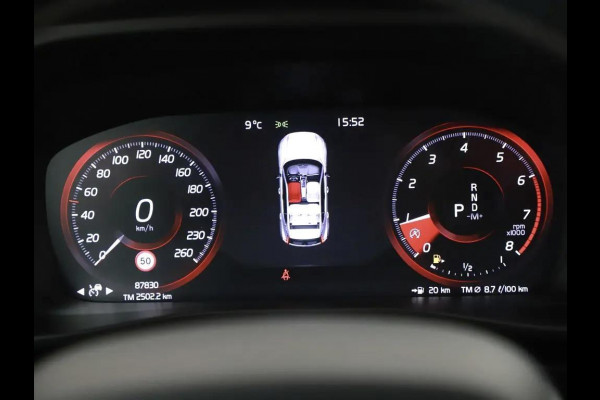 Volvo XC40 2.0 T5 AWD R-Design Pano H\K 360° ACC Trekh. NAP