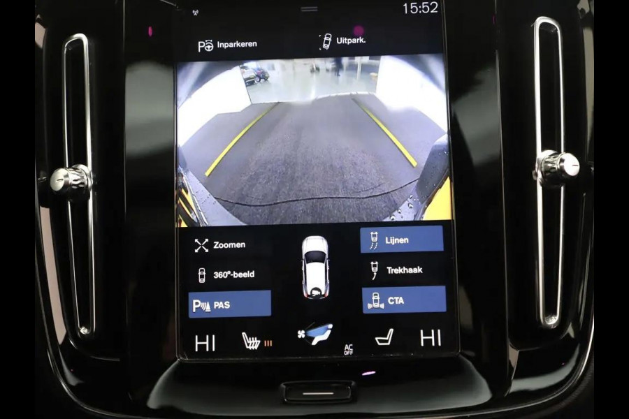 Volvo XC40 2.0 T5 AWD R-Design Pano H\K 360° ACC Trekh. NAP