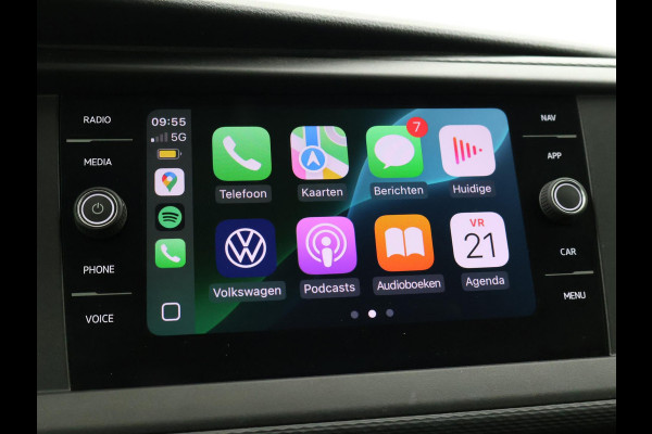 Volkswagen Transporter T6.1 2.0 TDI 150 PK L2H1 DUBBEL CABINE + CARPLAY | TREKHAAK 2500 KG | MOJAVE BEIGE