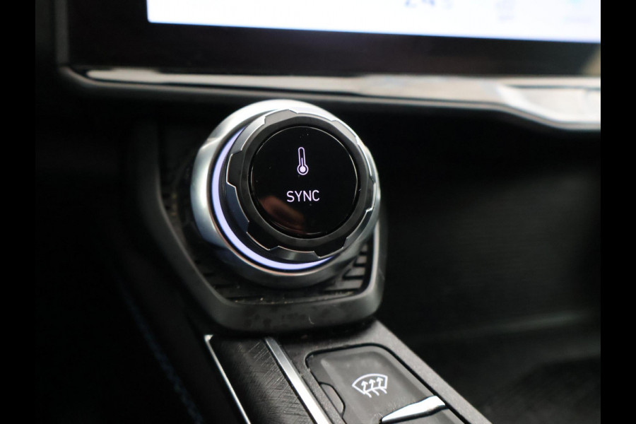 Lynk & Co 01 1.5 + PANORAMA | APPLE CARPLAY | FULL LED | INFINITY | 20 INCH | MEMORY