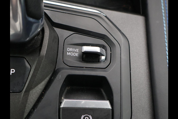 Lynk & Co 01 1.5 + PANORAMA | APPLE CARPLAY | FULL LED | INFINITY | 20 INCH | MEMORY