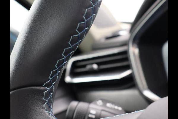 Lynk & Co 01 1.5 + PANORAMA | APPLE CARPLAY | FULL LED | INFINITY | 20 INCH | MEMORY