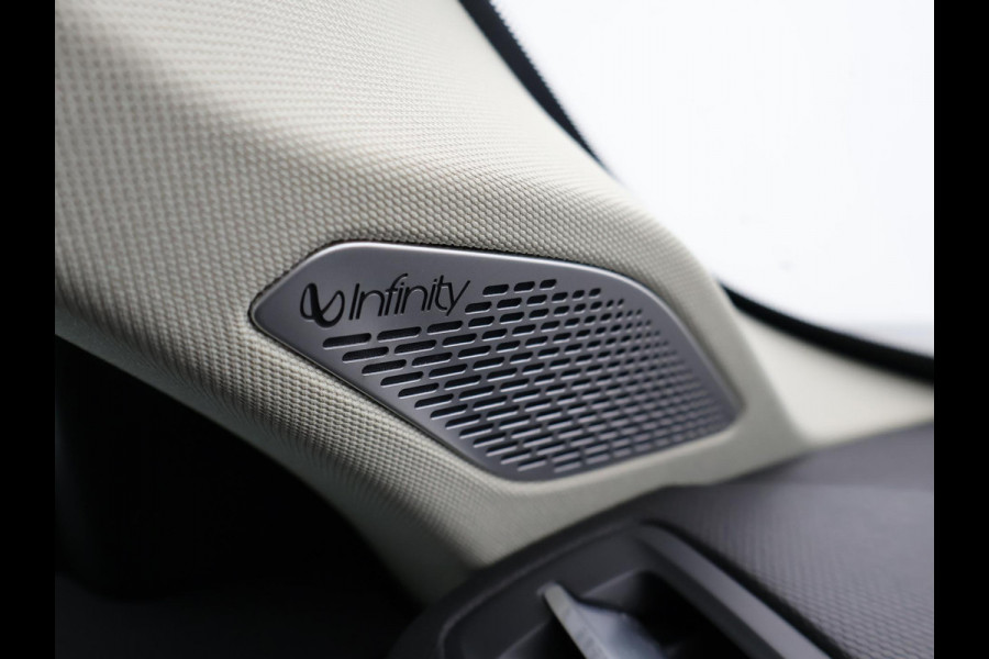 Lynk & Co 01 1.5 + PANORAMA | APPLE CARPLAY | FULL LED | INFINITY | 20 INCH | MEMORY