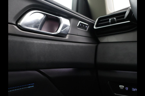 Lynk & Co 01 1.5 + PANORAMA | APPLE CARPLAY | FULL LED | INFINITY | 20 INCH | MEMORY