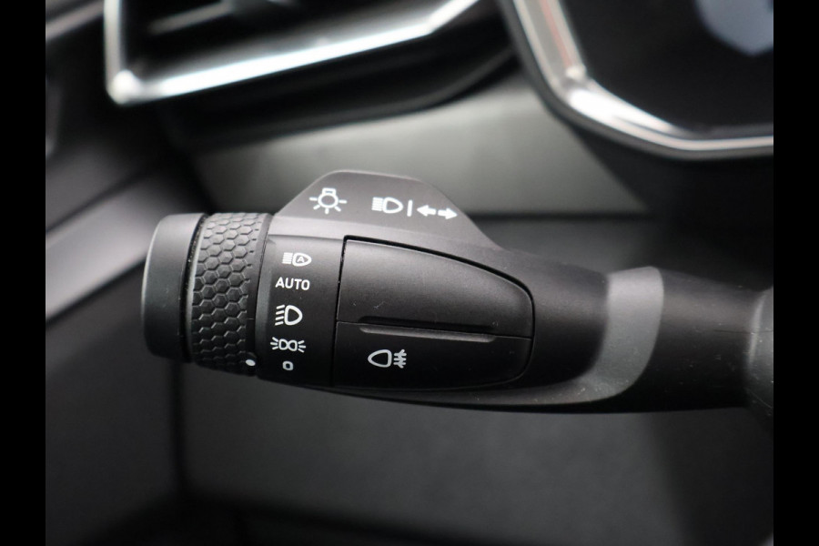 Lynk & Co 01 1.5 + PANORAMA | APPLE CARPLAY | FULL LED | INFINITY | 20 INCH | MEMORY