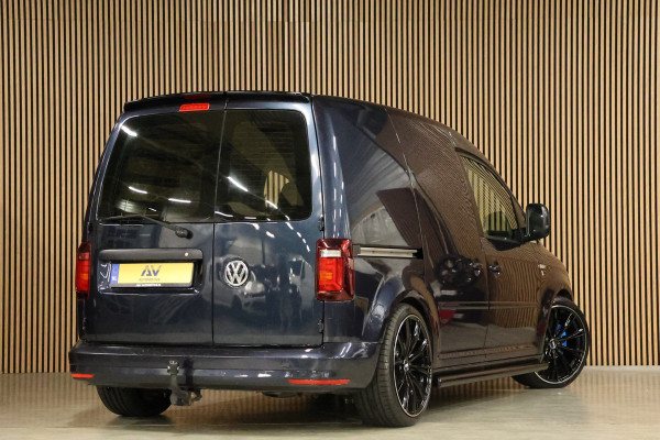 Volkswagen Caddy 2.0 TDI 185 PK | Bi-Xenon | ACC | CarPlay | Navigatie | PDC | MF Stuur | Trekhaak | Nieuwe APK | Alarm | Schroefset | Spoilerkit | Dealer onderhouden