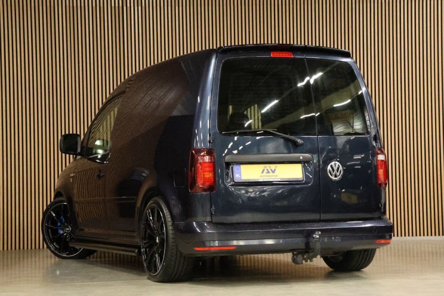 Volkswagen Caddy 2.0 TDI 185 PK | Bi-Xenon | ACC | CarPlay | Navigatie | PDC | MF Stuur | Trekhaak | Nieuwe APK | Alarm | Schroefset | Spoilerkit | Dealer onderhouden