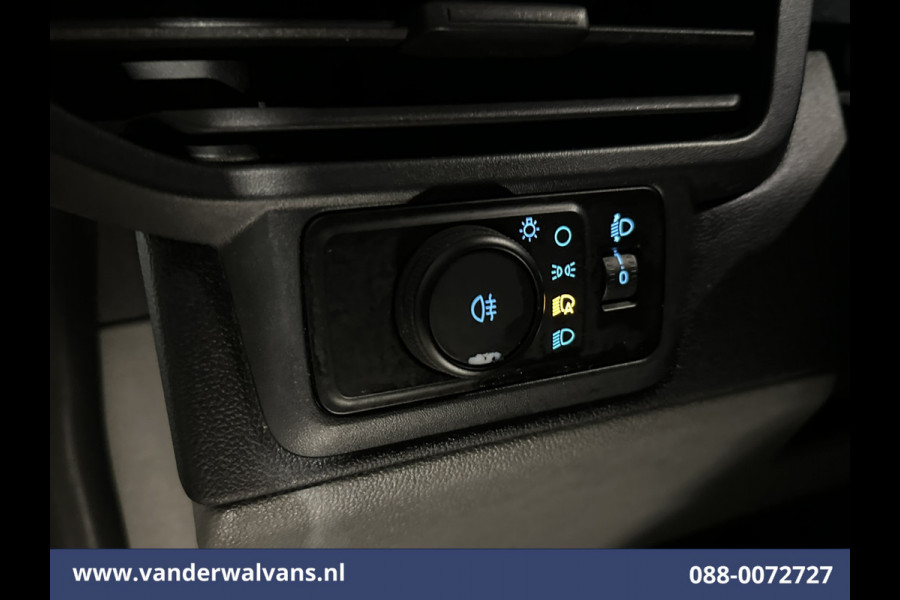 Ford Transit Custom 2.0 TDCI 136pk L2H1 Euro6 Airco | Camera | Apple Carplay | Android Auto | Cruisecontrol | LED Parkeersensoren, Verwarmde voorruit, Rijkstrooksensor, Bijrijdersbank, 2800kg trekvermogen