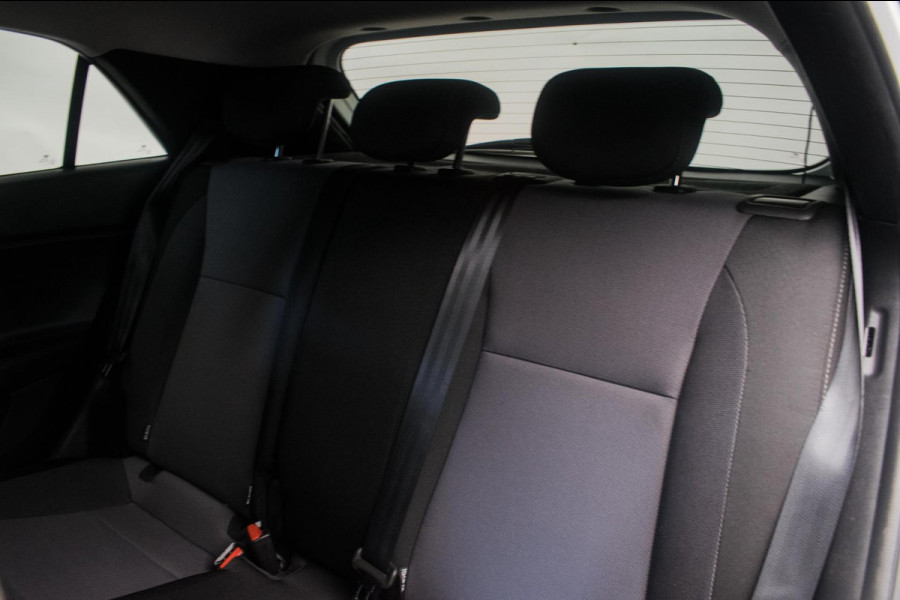 Hyundai i20 1.0 T-GDI Premium [ Keyless Camera Carplay Trekhaak LED DAB Climate Control ]