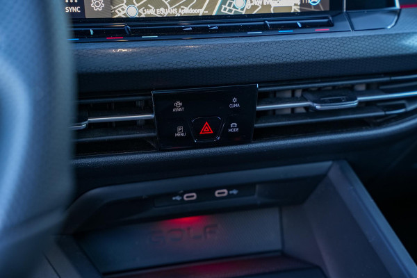 Volkswagen Golf 2.0 TSI GTI Panodak Camera Stoelverw. Achterbankverw. DAB+