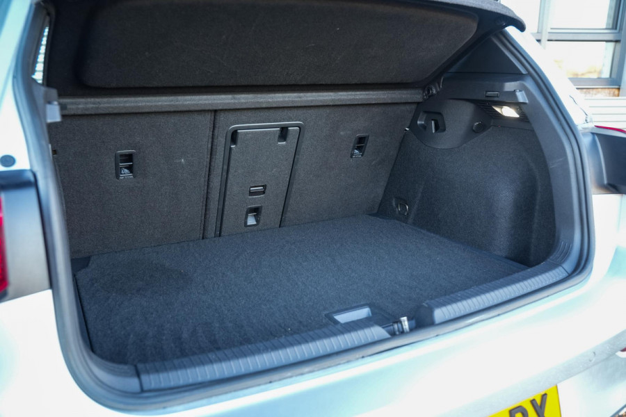 Volkswagen Golf 2.0 TSI GTI Panodak Camera Stoelverw. Achterbankverw. DAB+