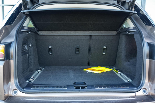 RANGE ROVER Evoque Dynamic 2.0 SI4 241 pk Panodak Leer Stoelverw. Stuurverw. Navigatie 360 Camera Meridian Memory