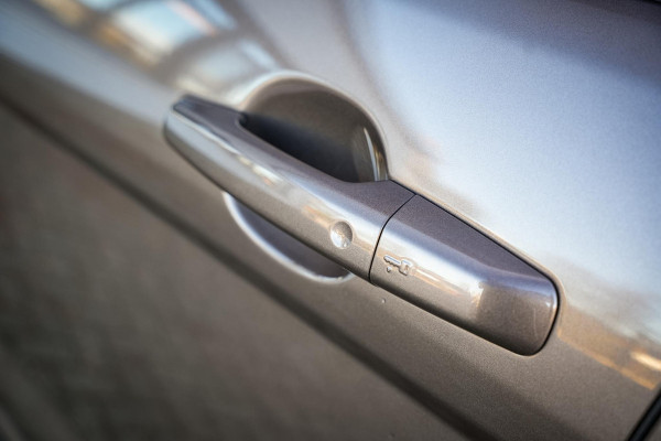 RANGE ROVER Evoque Dynamic 2.0 SI4 241 pk Panodak Leer Stoelverw. Stuurverw. Navigatie 360 Camera Meridian Memory