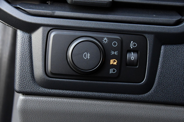 Ford Transit Custom 300 2.0 TDCI L1H1 Black Edition Virtual, Adaptieve Cruise, Carplay, Camera, Leder, LED, NAVI, Automaat, Uniek!