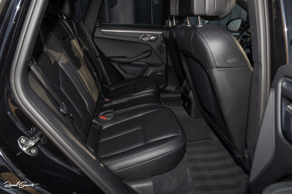 Porsche Macan 2.0 | Panorama dak | Luchtvering | Memory | Bose | Cruise control |