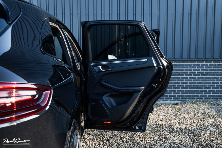 Porsche Macan 2.0 | Panorama dak | Luchtvering | Memory | Bose | Cruise control |