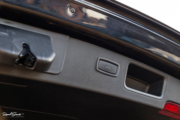 Porsche Macan 2.0 | Panorama dak | Luchtvering | Memory | Bose | Cruise control |