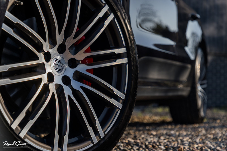 Porsche Macan 2.0 | Panorama dak | Luchtvering | Memory | Bose | Cruise control |
