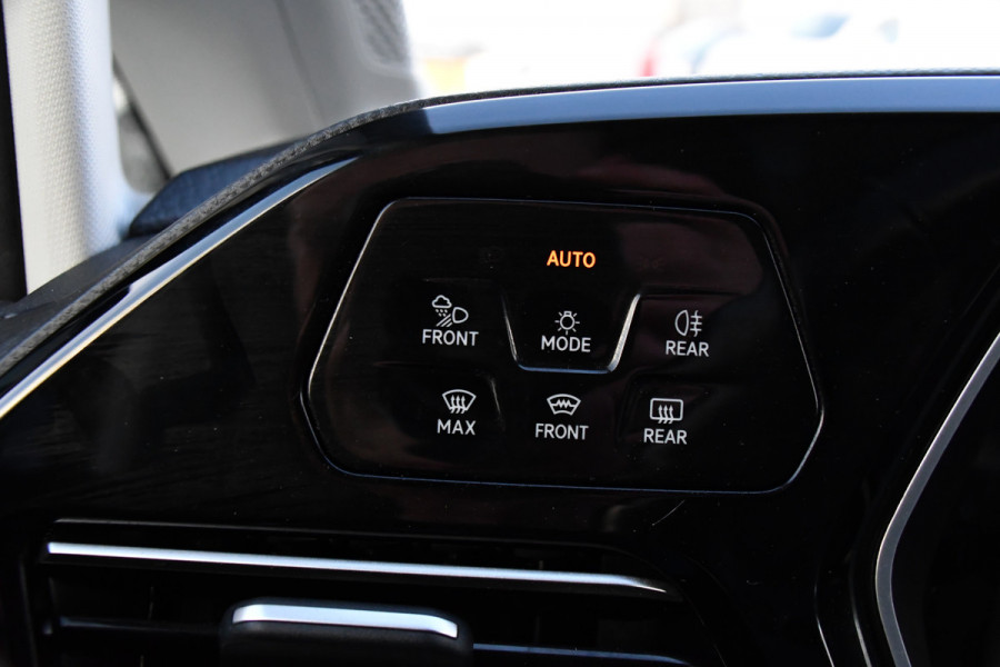 Volkswagen Caddy Cargo 2.0 TDI 1st Black Edition Virtual, Adaptieve Cruise, Camera, Leder, LED, Carplay, Trekhaak, Stoelverwarming, Uniek!