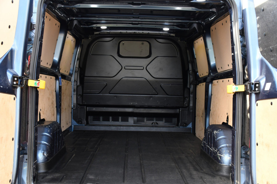 Ford Transit Custom 300 2.0 TDCI L2H1 Active Cruise, Camera, Carplay, LED, Stoelverwarming,