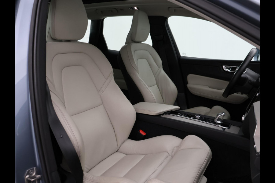 Volvo XC60 2.0 T8 TWIN ENGINE 390 PK INSCRIPTION + TREKHAAK | PANORAMA | LEDER | CARPLAY | 19 INCH | CAMERA