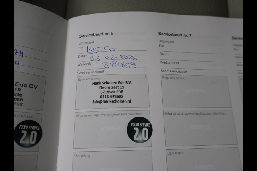 Volvo XC60 2.0 T8 TWIN ENGINE 390 PK INSCRIPTION + TREKHAAK | PANORAMA | LEDER | CARPLAY | 19 INCH | CAMERA