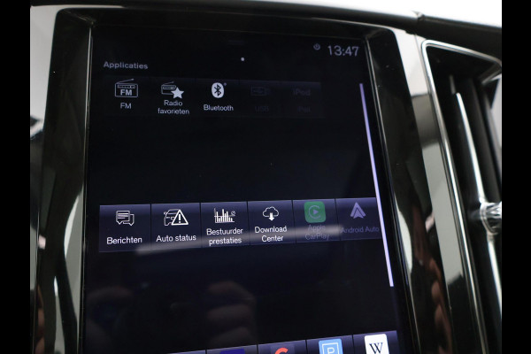 Volvo XC60 2.0 T8 TWIN ENGINE 390 PK INSCRIPTION + TREKHAAK | PANORAMA | LEDER | CARPLAY | 19 INCH | CAMERA